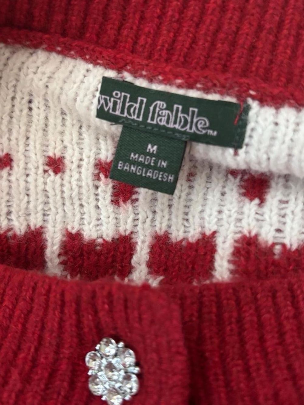 Wild Fable red & white bunny cardigan with diamond and heart motifs, size M - Picture 4 of 5